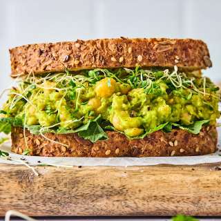 Smashed Chickpea Avocado Salad Sandwich