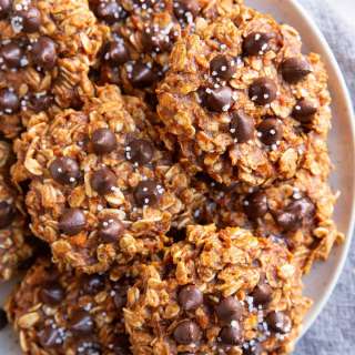 5-Ingredient Healthy Sweet Potato Oatmeal Cookies