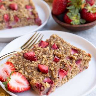 Strawberry Breakfast Bars