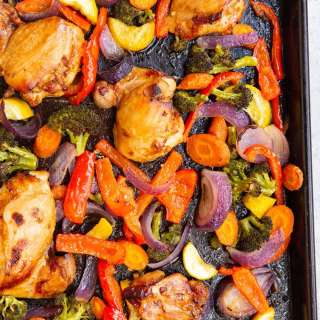 Sesame Garlic Sheet Pan Chicken and Vegetables