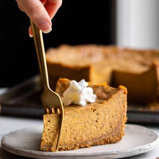 Vegan Pumpkin Cheesecake