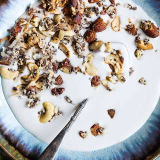 Grain-Free Low-Carb Keto Granola