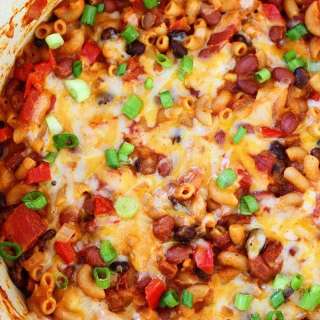 One Pot Vegetarian Chili Mac