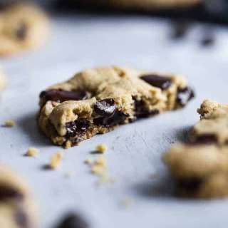 Best Eggless Chocolate Chip Cookies