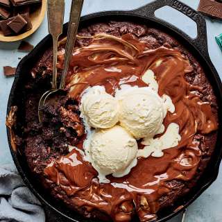 Andes Mint Skillet Cookie