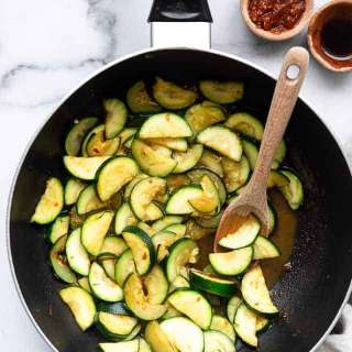 Chinese Spicy Zucchini Stir Fry