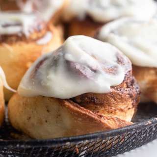 Air Fryer Cinnamon Rolls