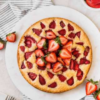 Strawberry Cake