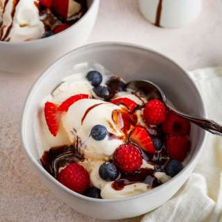 3-Ingredient No-Churn Vanilla Ice Cream