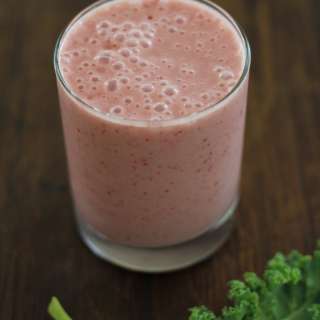 Kale and Strawberry Smoothie Recipe