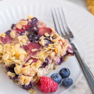 Mixed Berry and Apple Baked Oatmeal