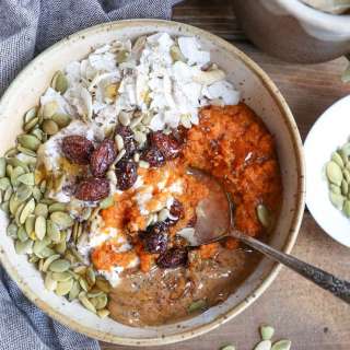 Roasted Pumpkin Breakfast Bowls