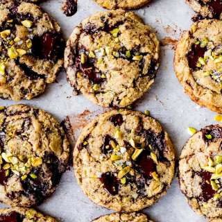 Dark Chocolate Chunk Pistachio Cookies