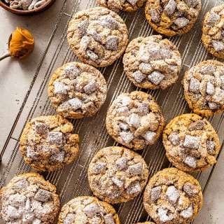 Puppy Chow Cookies (Muddy Buddy Cookies)
