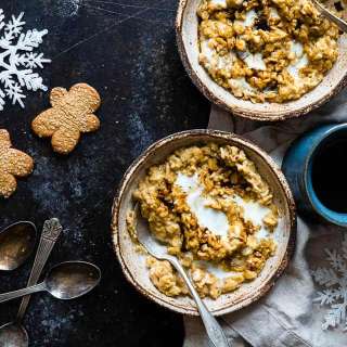 High-Protein Gingerbread Oatmeal Recipe