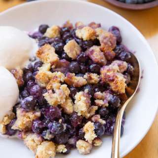 Almond Flour Blueberry Crumble Recipe