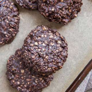 6-Ingredient No-Bake Cookies