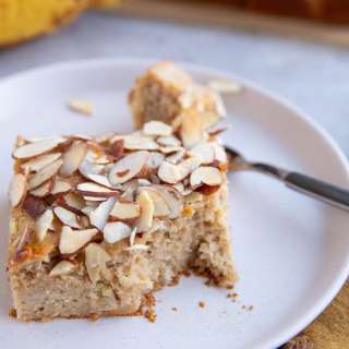 Banana Breakfast Cake