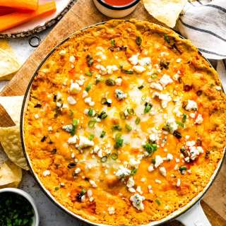 Easy Buffalo Chicken Dip