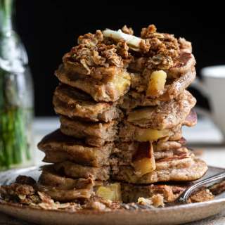 Healthy Apple Pancakes