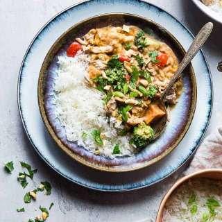 Crock-Pot Thai Peanut Butter Chicken Curry