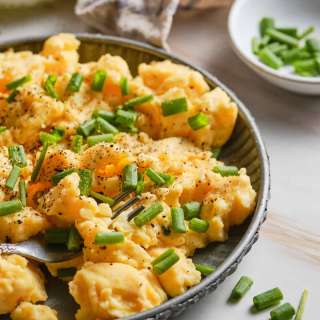 How To Make Scrambled Eggs In The Microwave