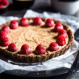 No-Bake Chocolate Tart With Almond Cream And Raspberries {Super Simple}