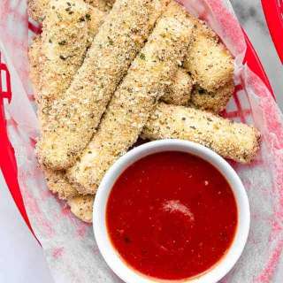 Oven-Baked Mozzarella Sticks Recipe