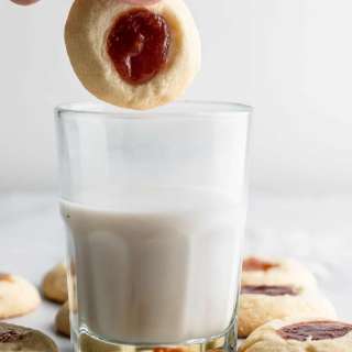 Shortbread Cookies with Jam