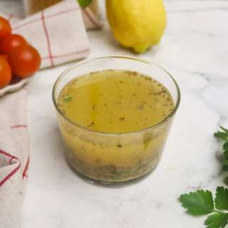 Easy Italian Salad Dressing Recipe