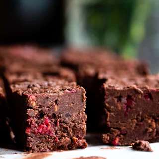 Paleo Raspberry Coconut Oil Fudge