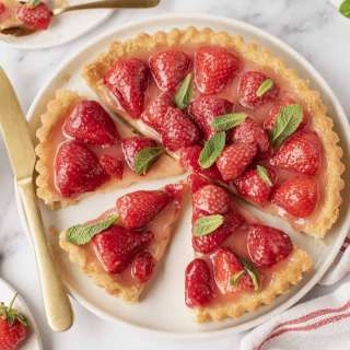 No-Bake Strawberry Pie