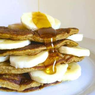 Peanut Butter Banana Greek Yogurt Pancakes