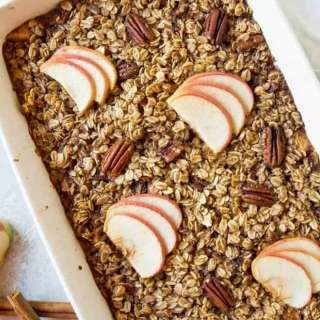 Apple Cinnamon Pecan Baked Oatmeal