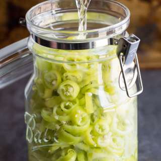 Quick Pickled Banana Peppers