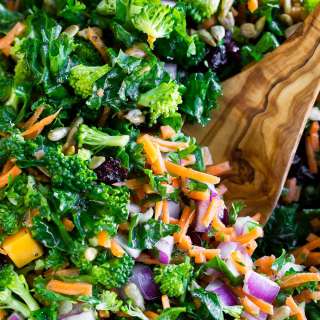 Broccoli Kale Salad with Lemon Dressing