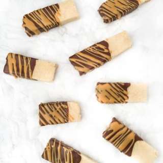 Chocolate Peanut Butter Shortbread Cookie
