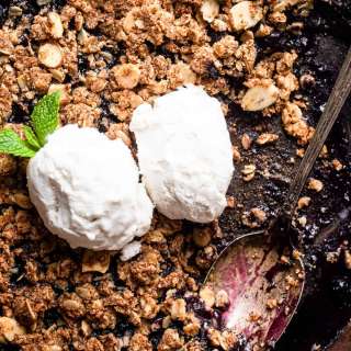 Healthy Gluten-Free Blueberry Crisp