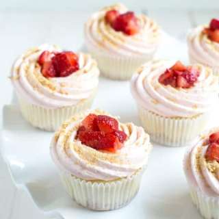 Strawberry Cheesecake Cupcakes