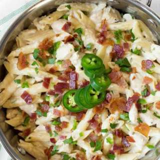 One Pot Creamy Jalapeño Popper Chicken Pasta