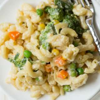 One Pot Veggie Mac and Cheese