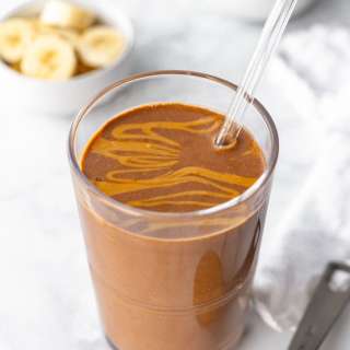 Chocolate Peanut Butter Smoothie Recipe