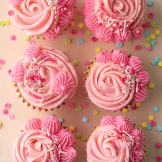 Small Batch Valentine Cupcakes