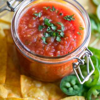 Restaurant-Style Easy Salsa