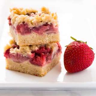 Strawberry Crumble Bars