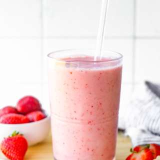 Classic Strawberry Banana Smoothie Recipe