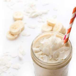 Piña Colada Protein Smoothie