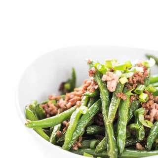 Chinese Style Garlic Green Beans