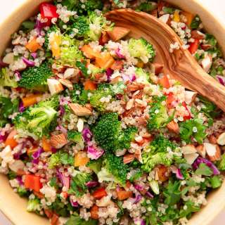 Broccoli Quinoa Salad