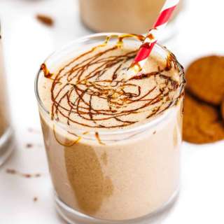 Gingerbread Cookie Smoothie